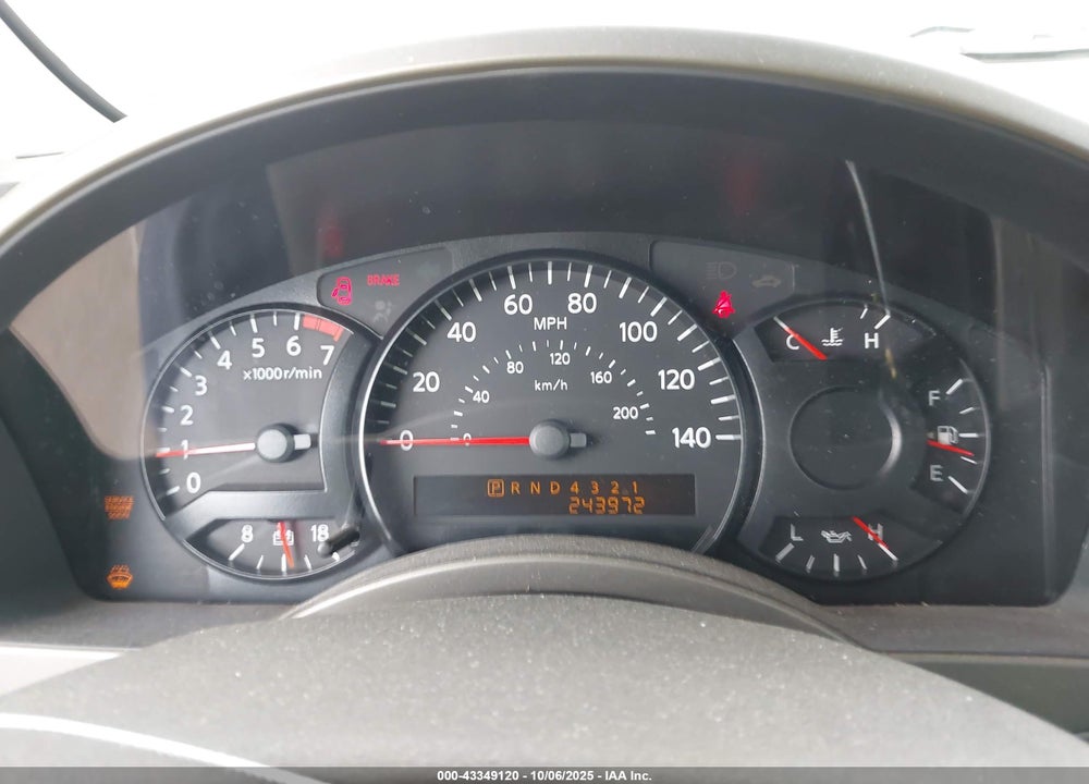 2005 NISSAN TITAN SE VIN: 1N6AA07A85N520888
