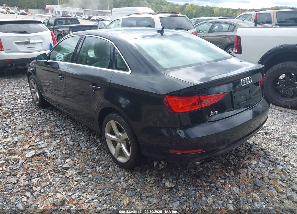 2015 AUDI A3 1.8T PREMIUM VIN: WAUACGFF1F1058392