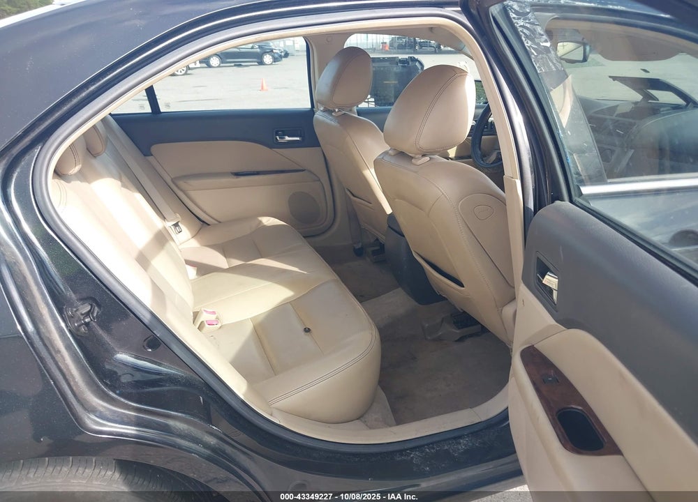 2010 FORD FUSION VIN: 3FAHP0JG4AR295492