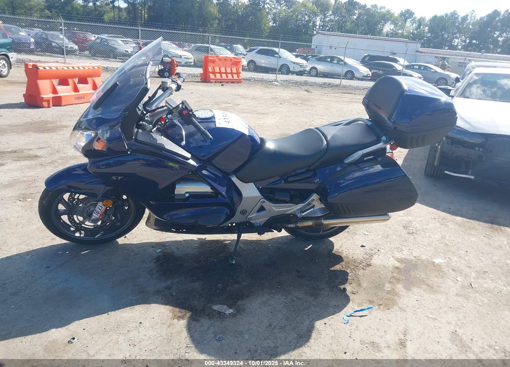 2004 HONDA ST1300 VIN: JH2SC51064M200169
