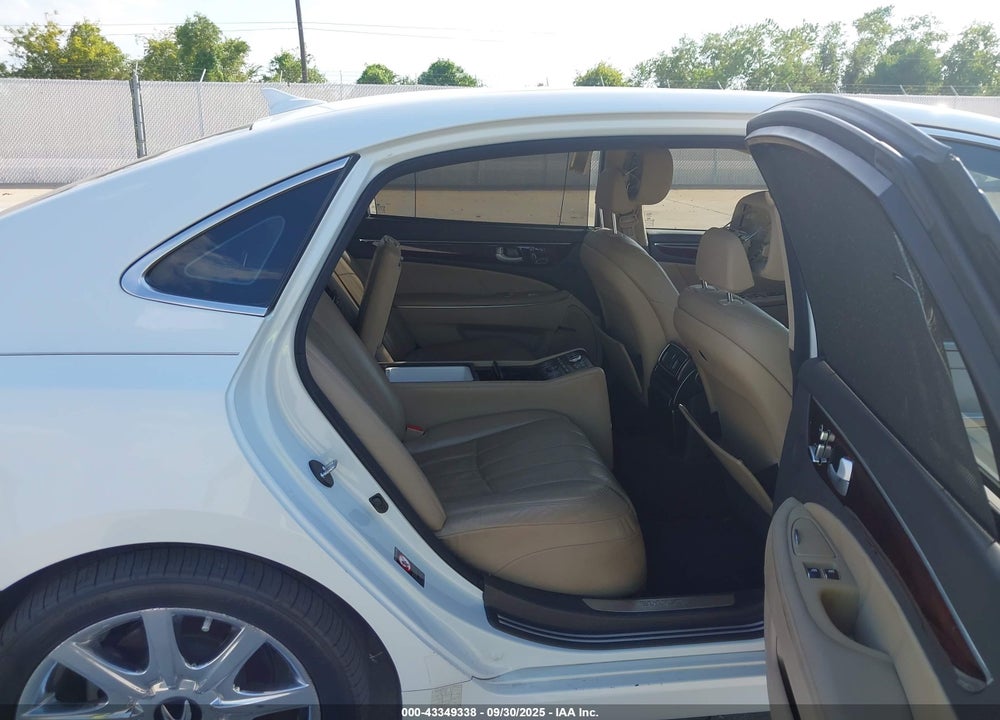 2013 HYUNDAI EQUUS VIN: KMHGH4JH5DU067643