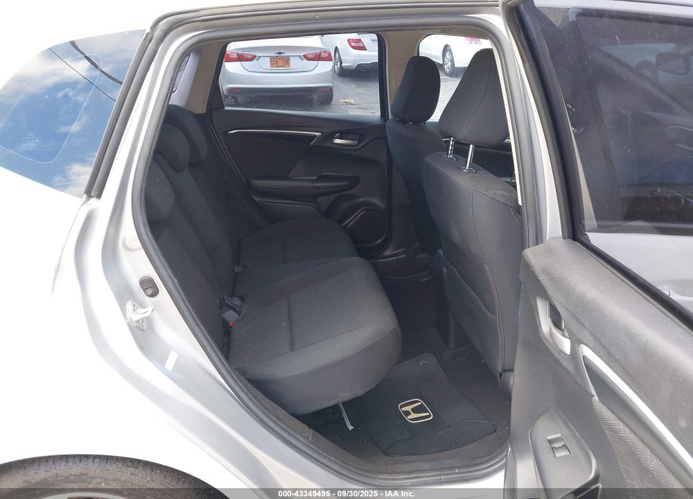 2017 HONDA FIT VIN: JHMGK5H77HS021224