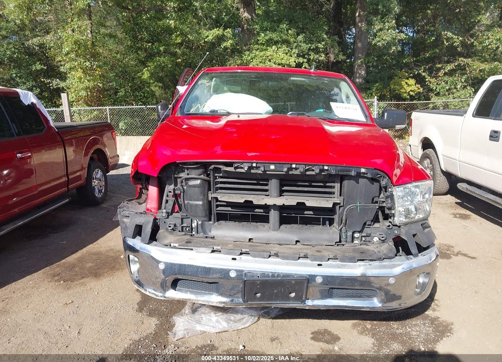 2017 RAM 1500 VIN: 3C6RR7LT3HG505931