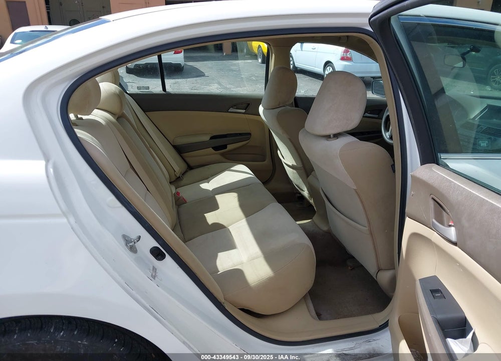 2009 HONDA ACCORD 2.4 LX-P VIN: 1HGCP26489A165639