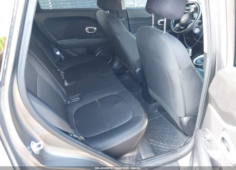 2018 KIA SOUL VIN: KNDJN2A27J7566294