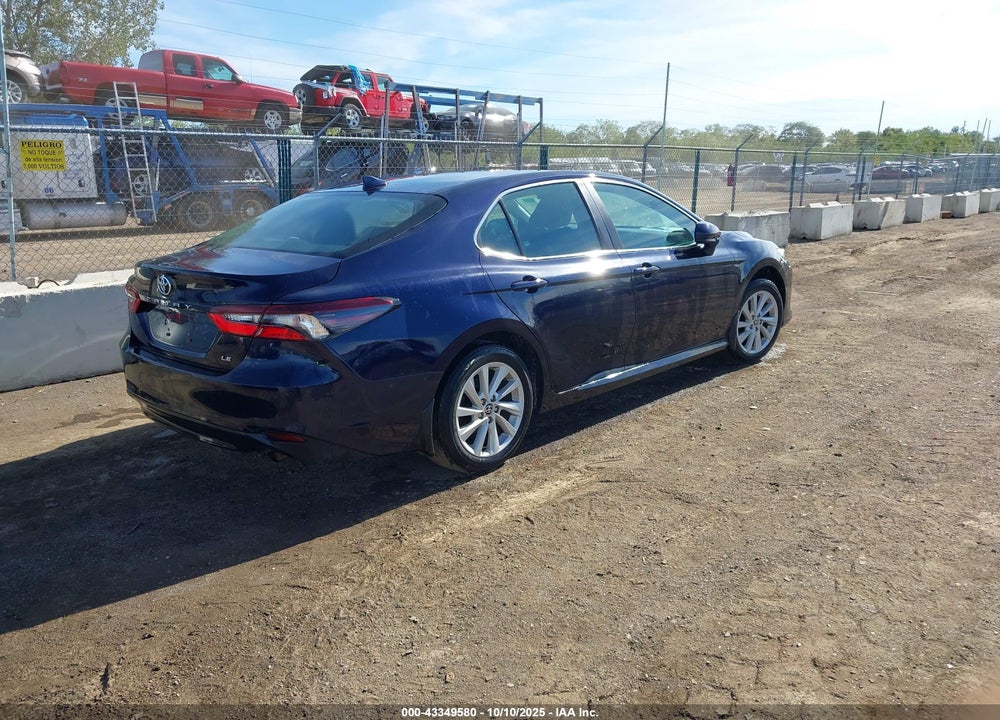 2022 TOYOTA CAMRY VIN: 4T1C11AK8NU680922