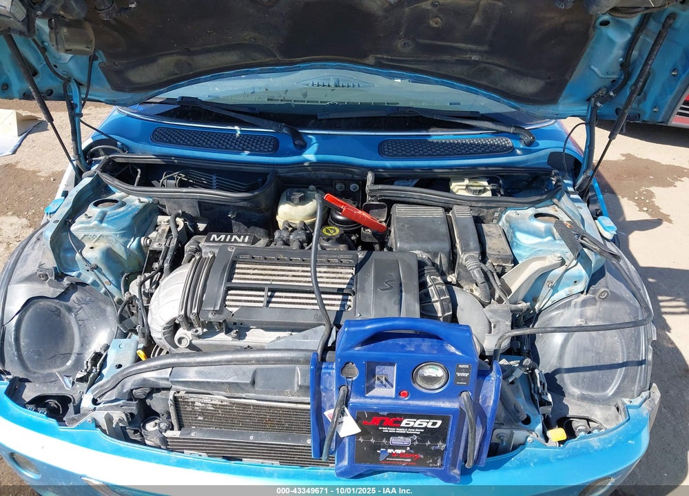 2003 MINI COOPER S VIN: WMWRE33483TD74108