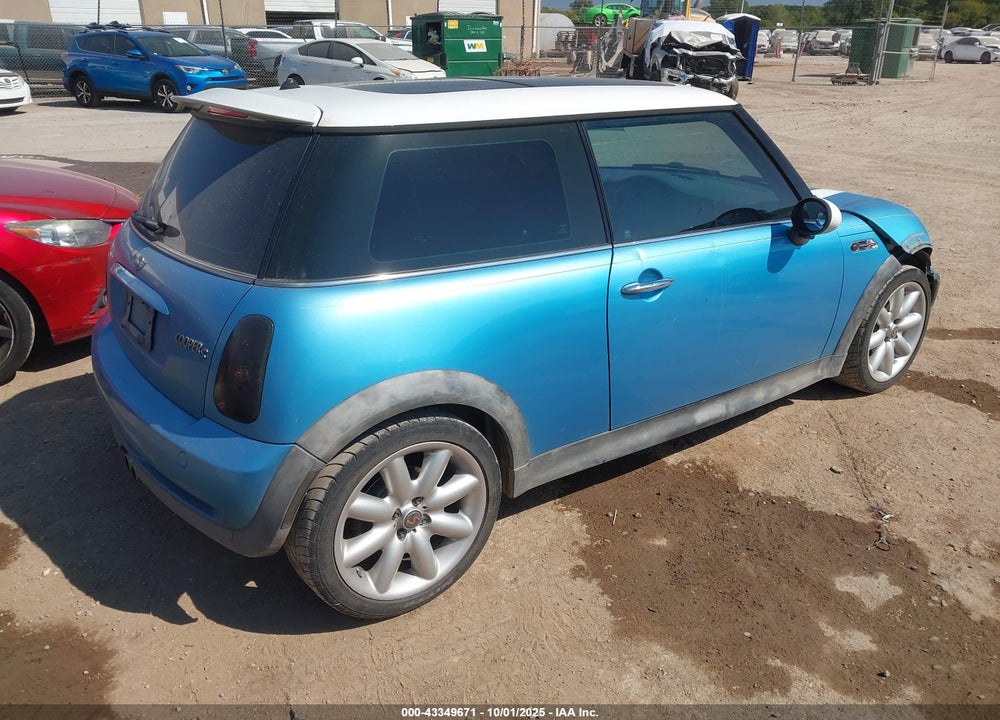 2003 MINI COOPER S VIN: WMWRE33483TD74108
