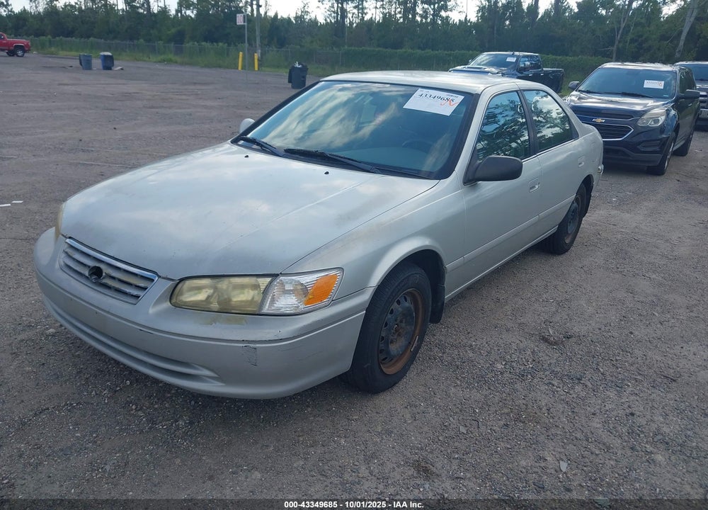 2000 TOYOTA CAMRY LE V6 VIN: 4T1BF22K7YU104440