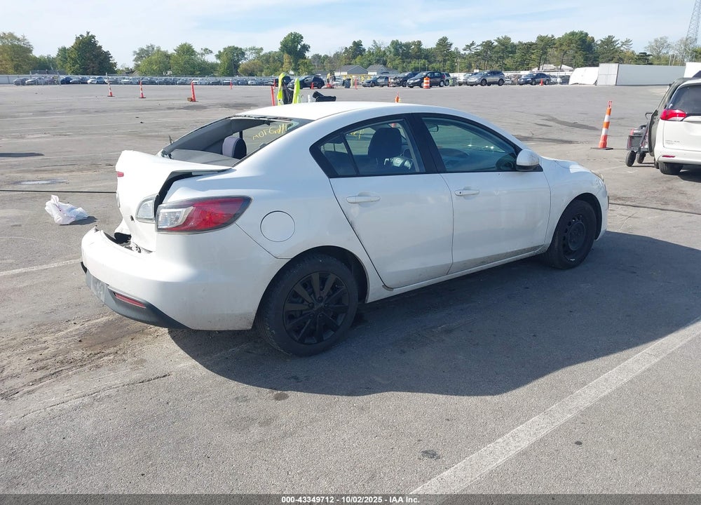 2010 MAZDA 3 I SPORT VIN: JM1BL1SF1A1281129
