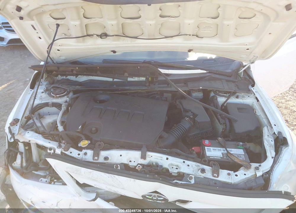 2011 TOYOTA COROLLA LE VIN: JTDBU4EE1BJ095433