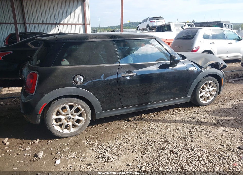 2014 MINI HARDTOP VIN: WMWXM7C55ET969735
