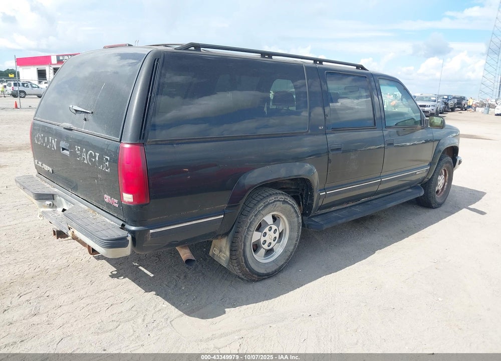 1999 GMC SUBURBAN 1500 SL VIN: 3GKFK16R7XG503647