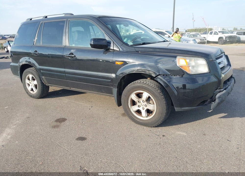 2008 HONDA PILOT EX-L VIN: 5FNYF18728B045785