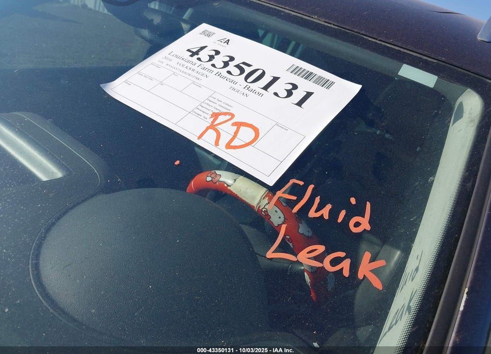2016 VOLKSWAGEN TIGUAN VIN: WVGAV7AX6GW537887