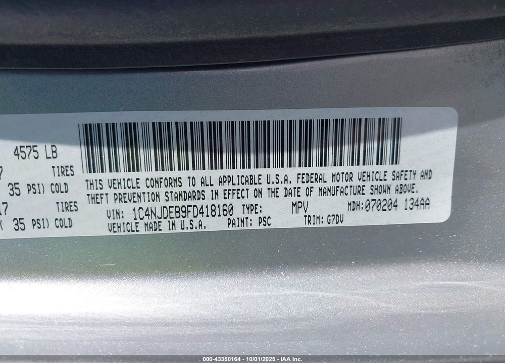 2015 JEEP COMPASS VIN: 1C4NJDEB9FD418160