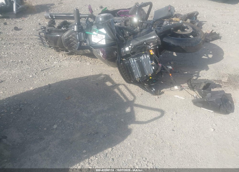 2020 HARLEY-DAVIDSON FLTRXS VIN: 1HD1KTP1XLB667339