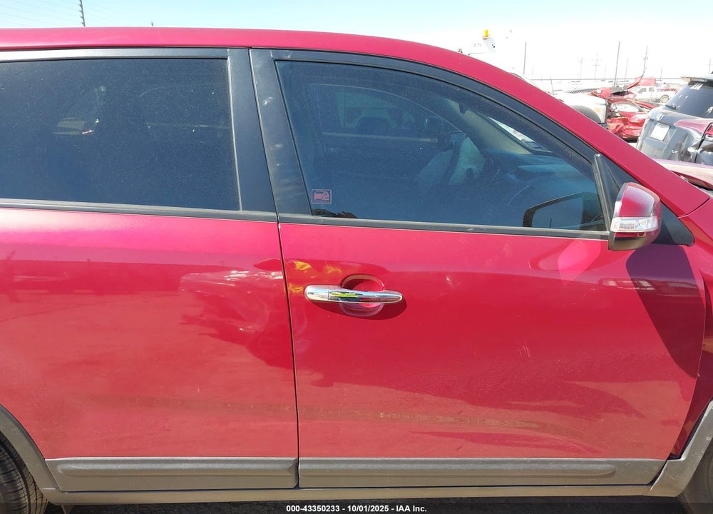 2015 KIA SORENTO LX VIN: 5XYKT3A67FG643307
