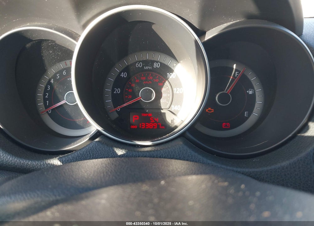 2010 KIA FORTE VIN: KNAFU6A2XA5202055