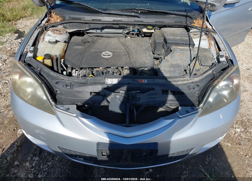 2005 MAZDA 3 S VIN: JM1BK343951285050