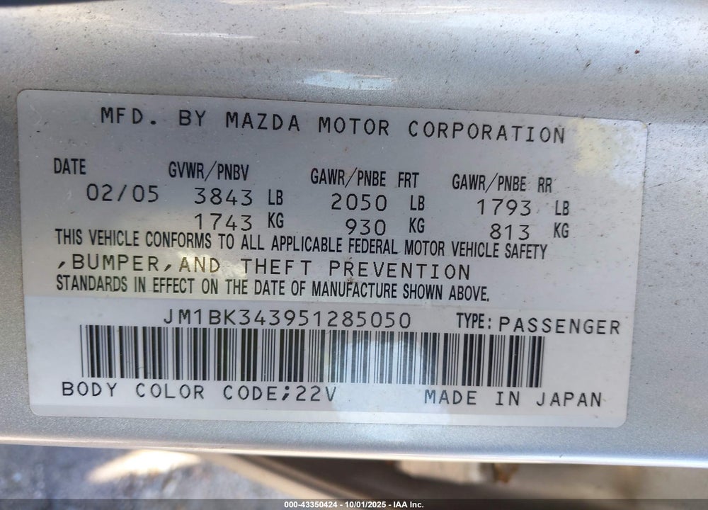 2005 MAZDA 3 S VIN: JM1BK343951285050