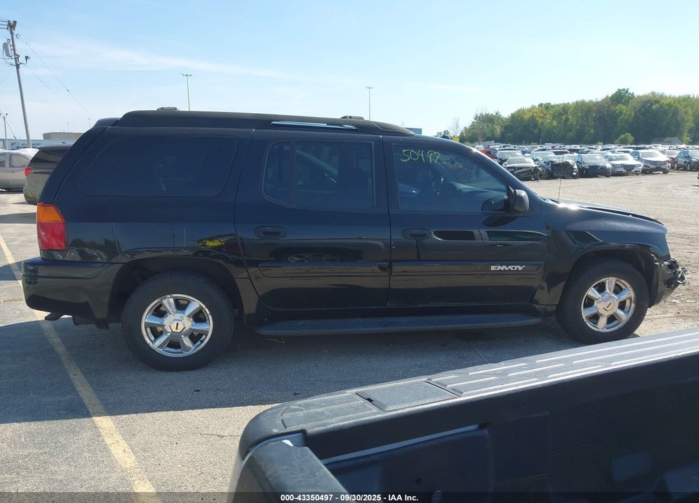 2005 GMC ENVOY XL SLE VIN: 1GKET16S356184175