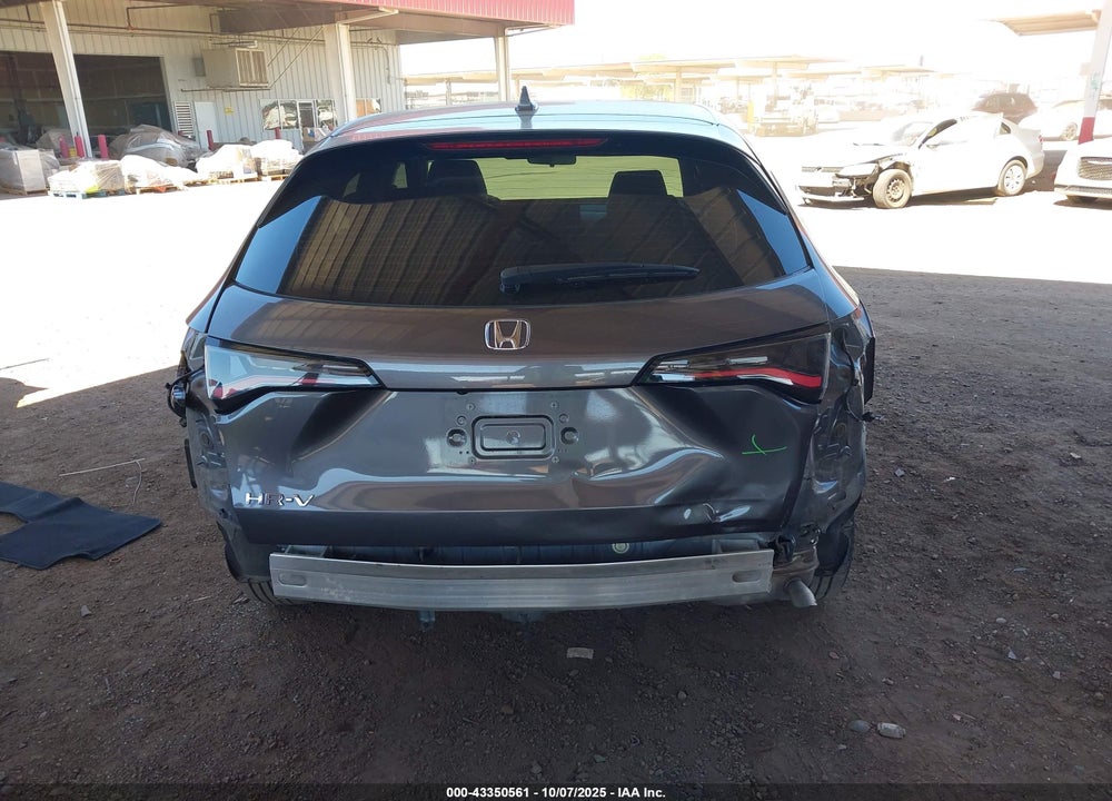 2025 HONDA HR-V VIN: 3CZRZ1H33SM743246