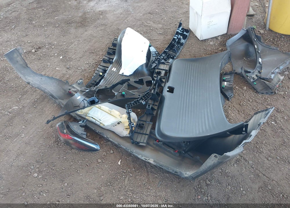 2025 HONDA HR-V VIN: 3CZRZ1H33SM743246
