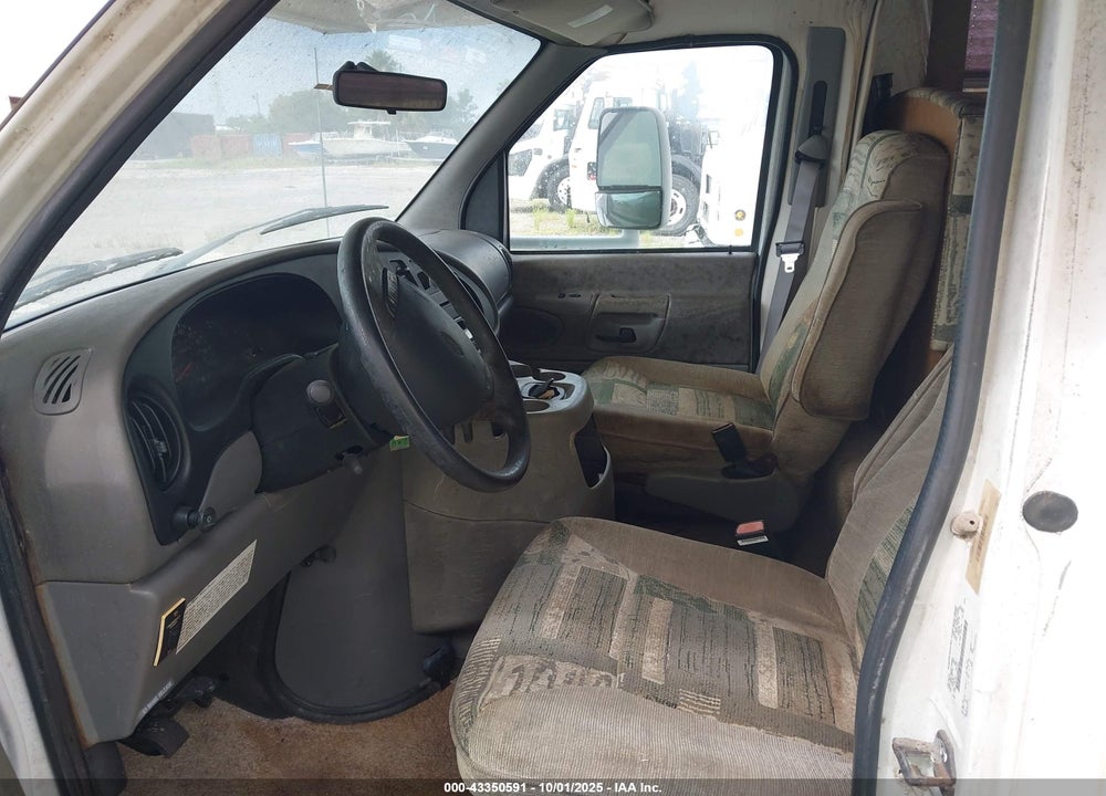 2001 FORD E-450 CUTAWAY STANDARD VIN: 1FDXE45S9YHB67743