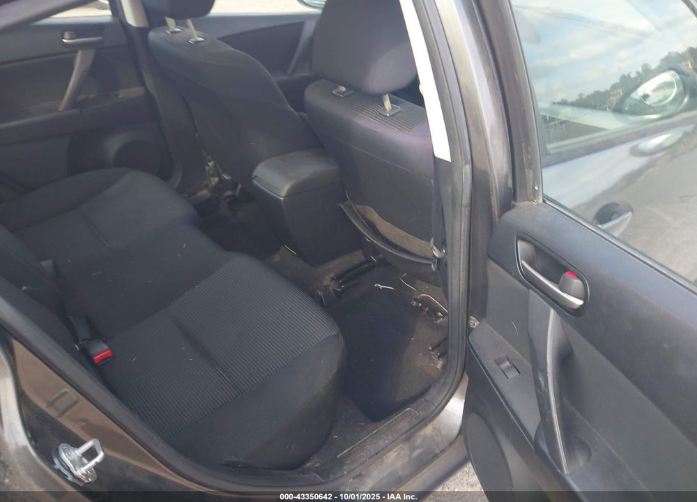 2013 MAZDA 3 VIN: JM1BL1VP1D1805503