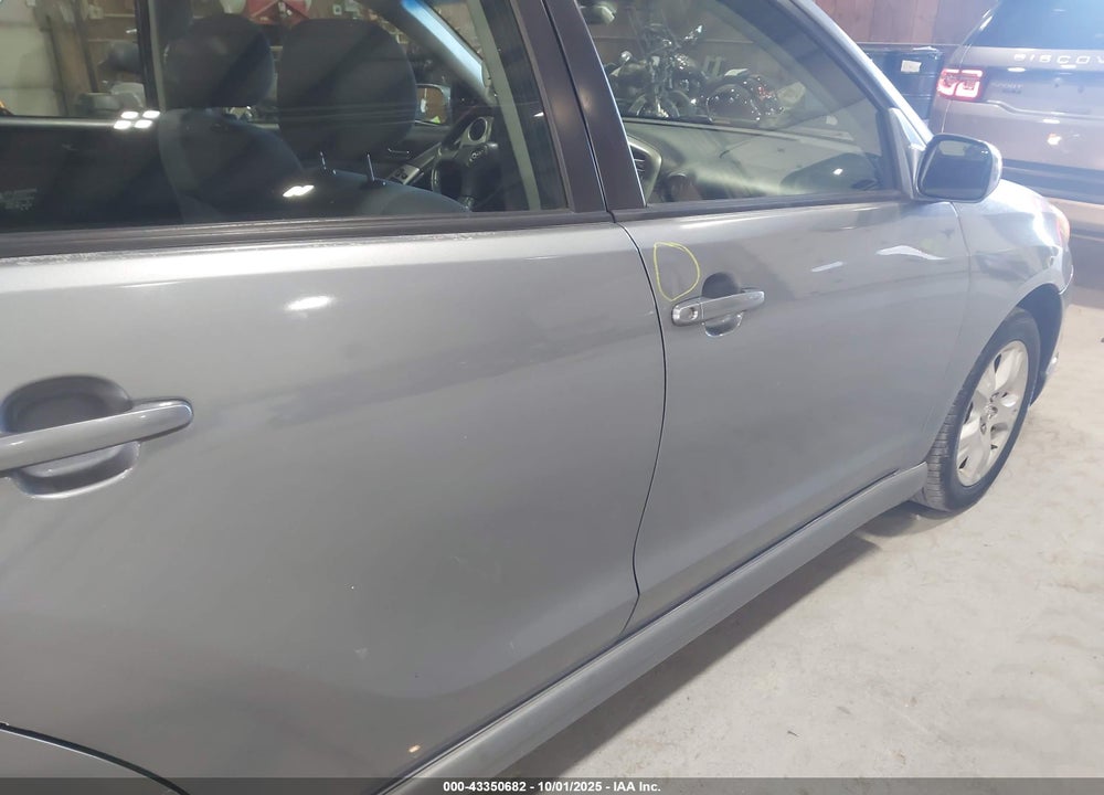 2006 TOYOTA MATRIX/XR VIN: 2T1KR32E66C589465