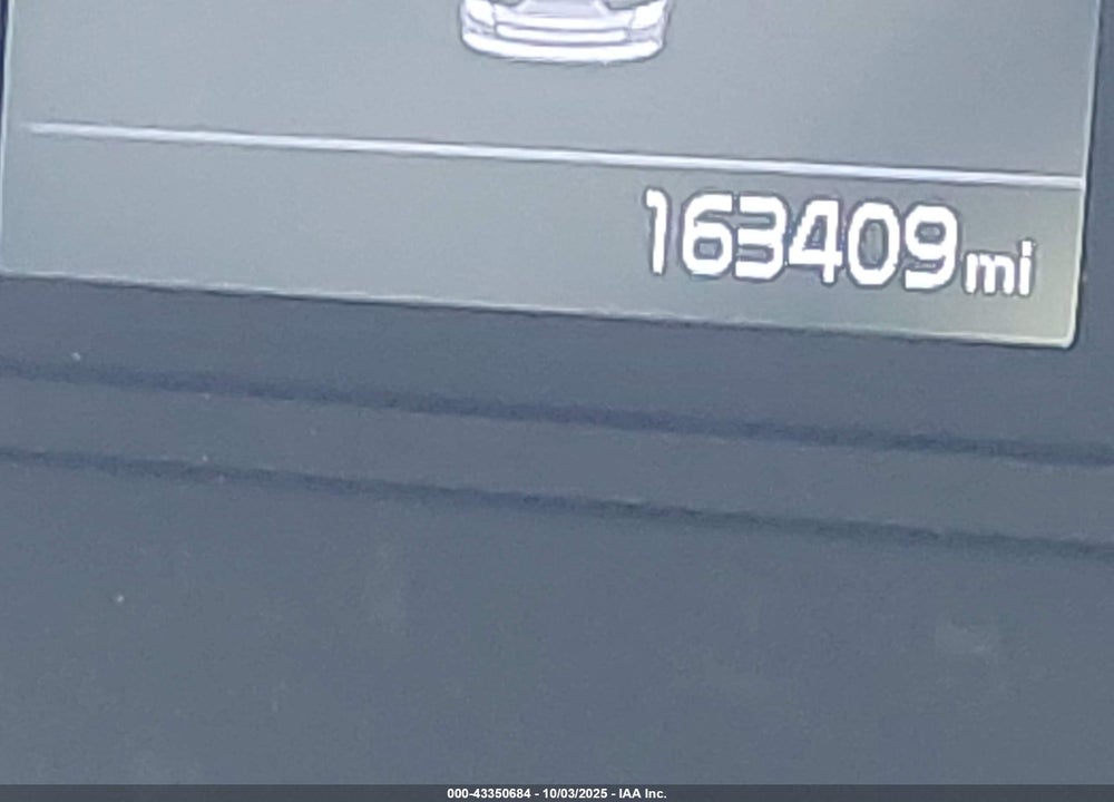 2019 KIA OPTIMA S VIN: 5XXGT4L33KG355605