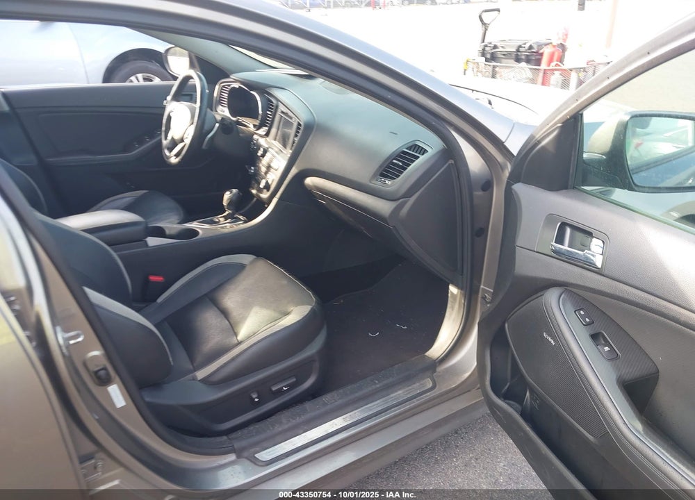 2012 KIA OPTIMA VIN: 5XXGR4A68CG019171