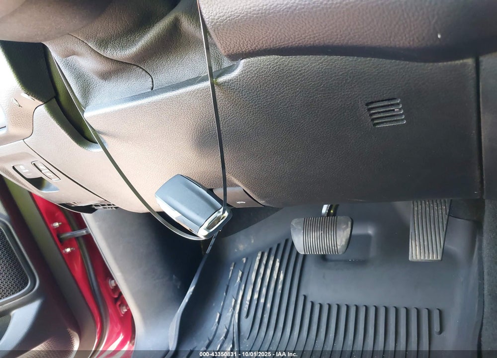 2021 RAM 1500 VIN: 1C6RREFT3MN502092