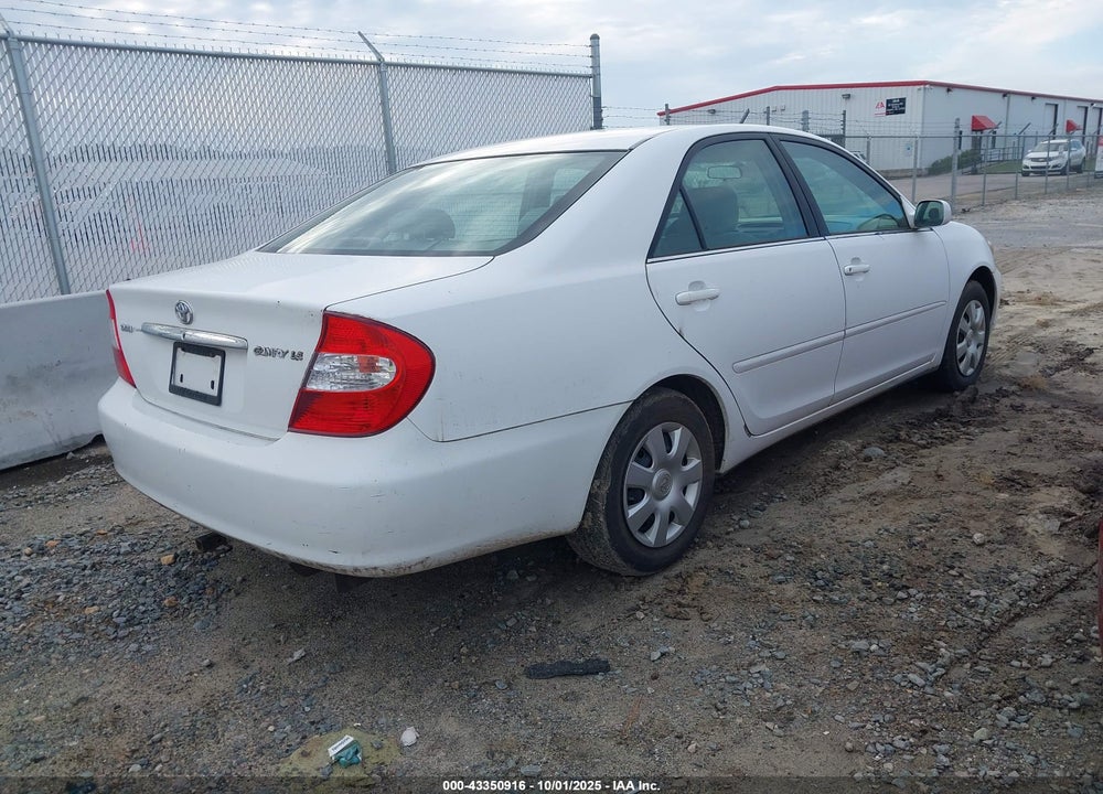 2003 TOYOTA CAMRY LE VIN: 4T1BE32K43U260047