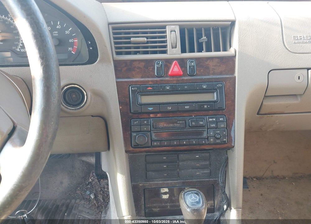 1998 MERCEDES-BENZ C 230 VIN: WDBHA23G0WA520897