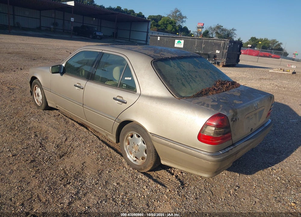 1998 MERCEDES-BENZ C 230 VIN: WDBHA23G0WA520897