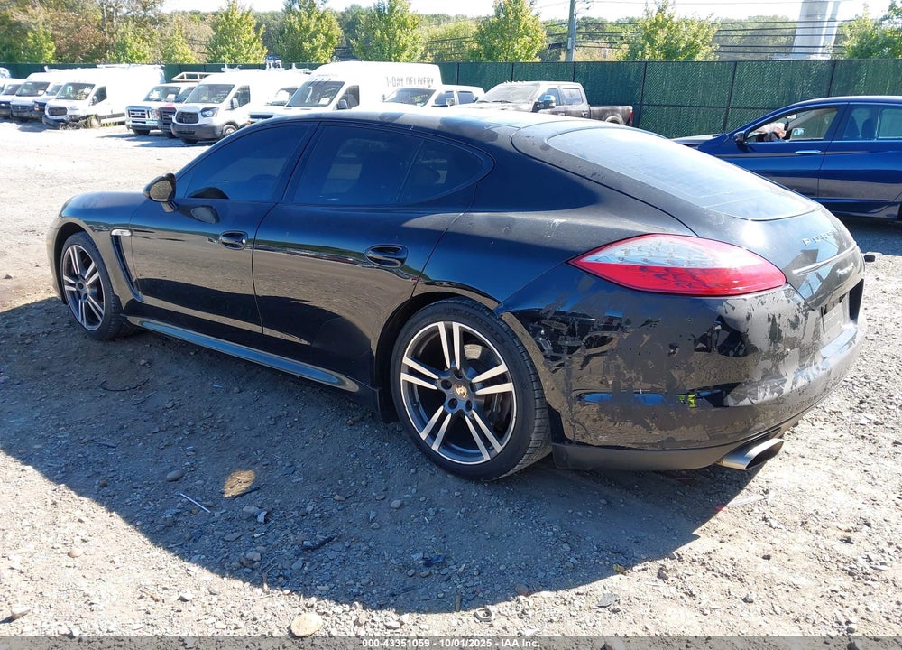 2013 PORSCHE PANAMERA 4 VIN: WP0AA2A72DL011398