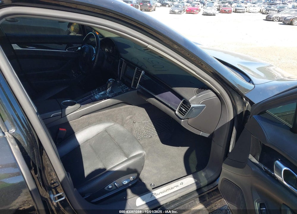 2013 PORSCHE PANAMERA 4 VIN: WP0AA2A72DL011398