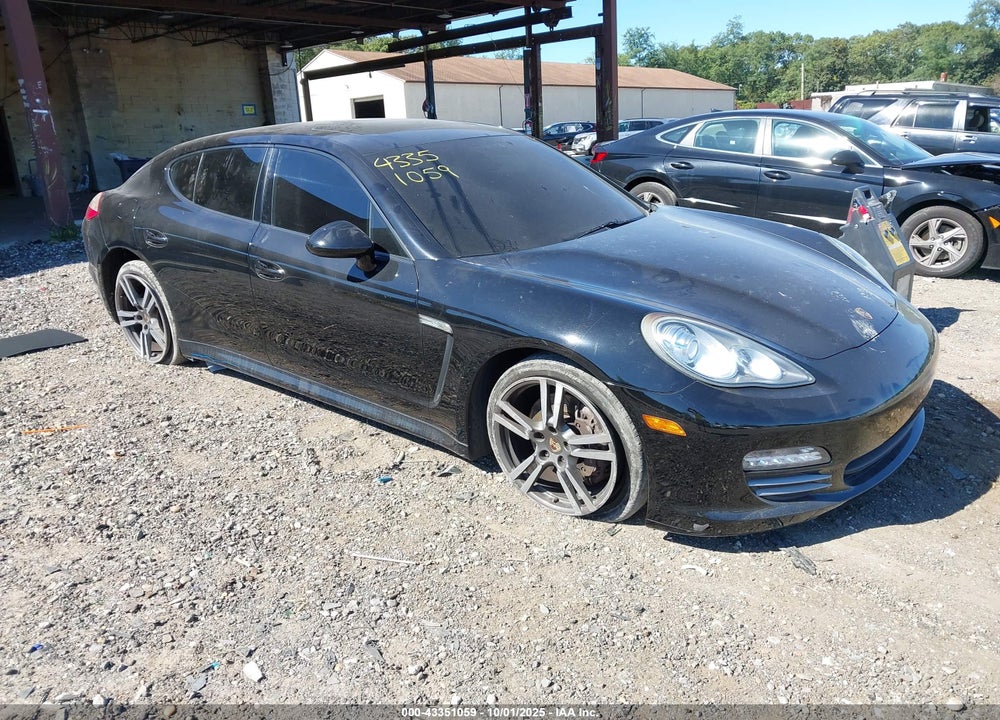 2013 PORSCHE PANAMERA 4 VIN: WP0AA2A72DL011398