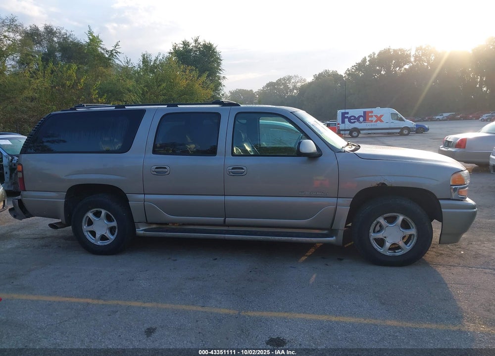 2001 GMC DENALI XL K1500 VIN: 1GKFK66U41J177913
