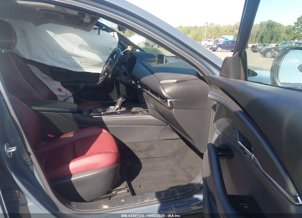 2022 MAZDA CX-30 VIN: 3MVDMBCL7NM446124