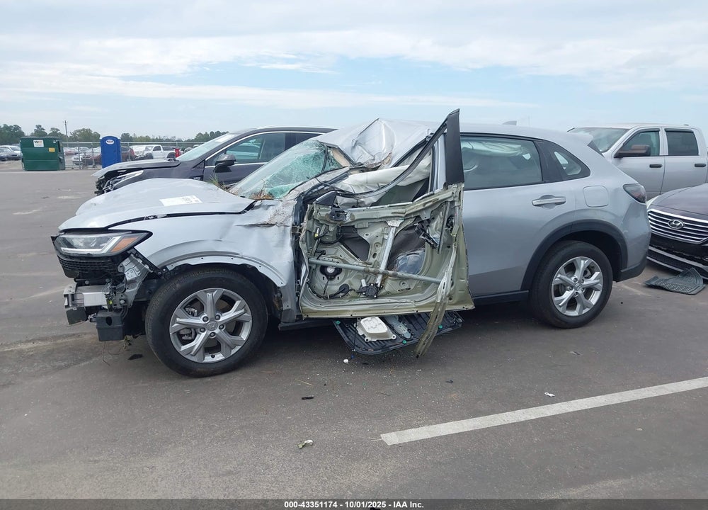 2025 HONDA HR-V VIN: 3CZRZ1H37SM704837
