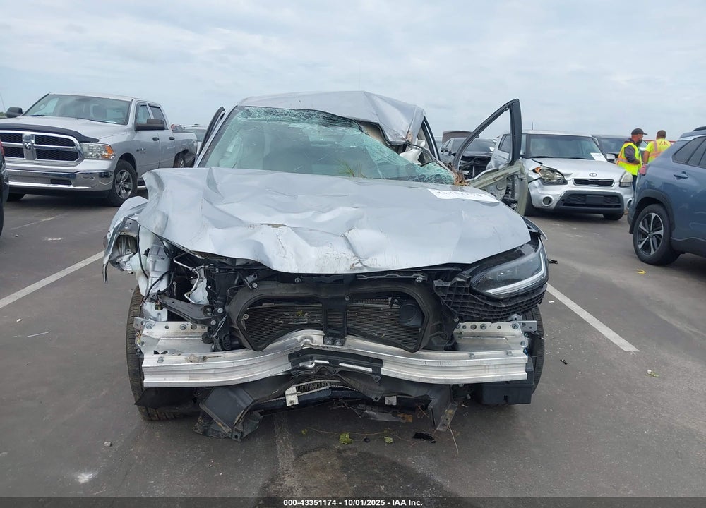 2025 HONDA HR-V VIN: 3CZRZ1H37SM704837