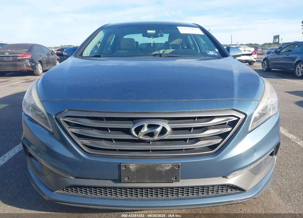 2016 HYUNDAI SONATA VIN: 5NPE34AF8GH433988