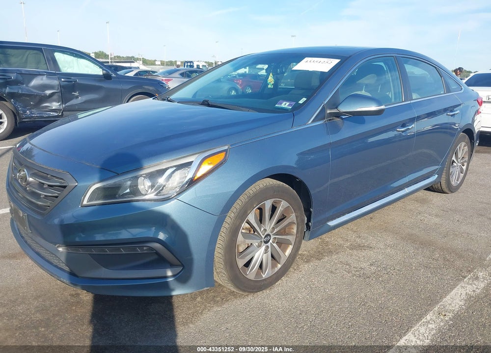 2016 HYUNDAI SONATA VIN: 5NPE34AF8GH433988