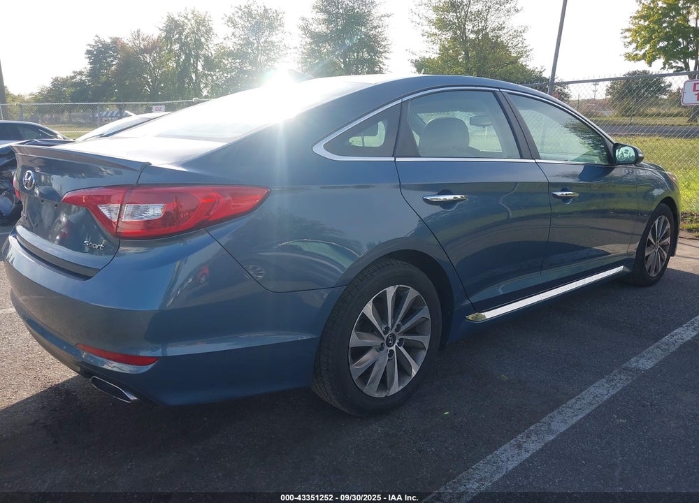 2016 HYUNDAI SONATA VIN: 5NPE34AF8GH433988