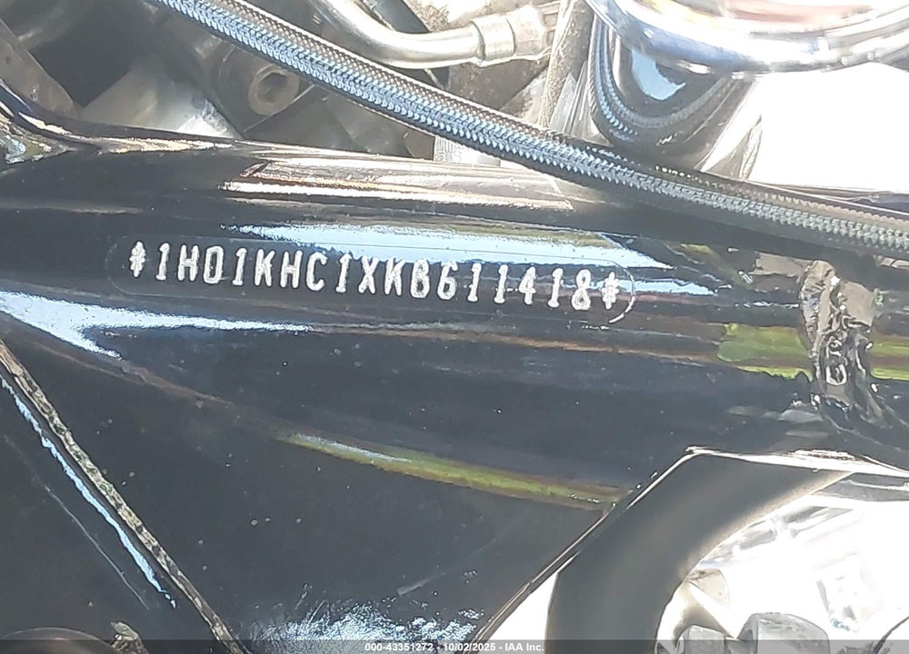2019 HARLEY-DAVIDSON FLTRX VIN: 1HD1KHC1XKB611418