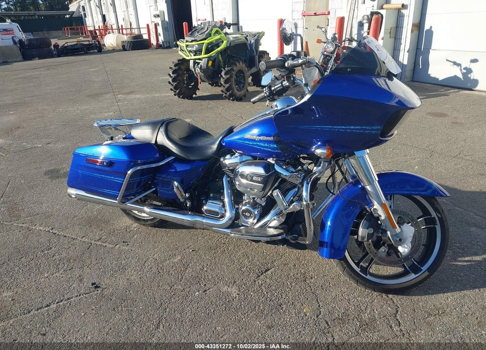 2019 HARLEY-DAVIDSON FLTRX VIN: 1HD1KHC1XKB611418