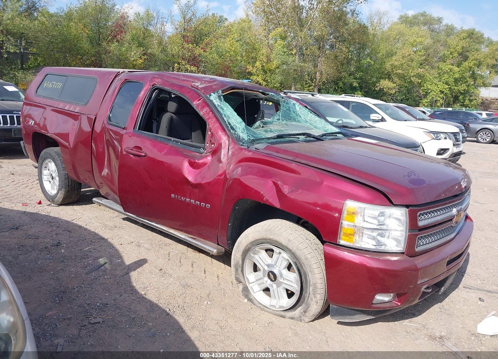 2013 CHEVROLET SILVERADO 1500 LT VIN: 1GCRKSE73DZ131623